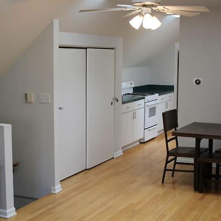Lincoln Park Living - 3 Queen Beds - Sleeps 6 Chicago Exterior photo